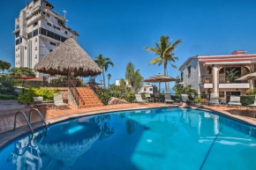 Sweet and Chic Puerto Vallarta Condo Walk to Beach!